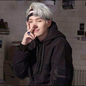 Meet your Posher, Sasha